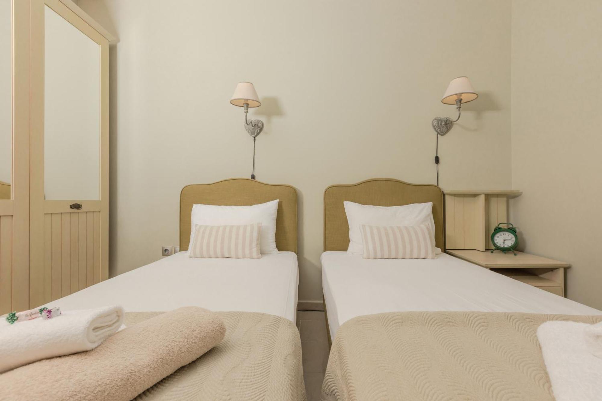 Talizeti Home - Adults Only Sarti Ngoại thất bức ảnh